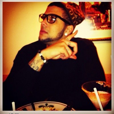 Jwilliams20's profile picture. Professional 🏀