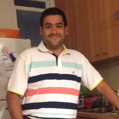 Publicista, Padre de Agustina y Santiago, Esposo de Claudia, Trabajador hasta tarde, según dicen...  Donde vamos, no necesitamos caminos...