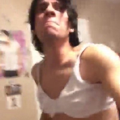 I only follow people on Alex's TL. Ill tell ypu if you got RT'd on his TL!