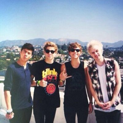 Follow you! You can follow @Best5sosimagine for imagines, dm games, help with sunshine/4 and more❤️☺️
