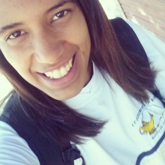 JoicePatricia_'s profile picture. “Eu Chorei,
Respira um pouco,
Pronto, agora eu vou ser feliz..