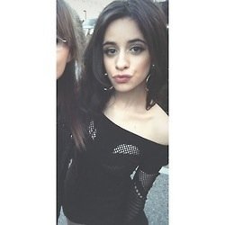 {Camila || 17 || Single}