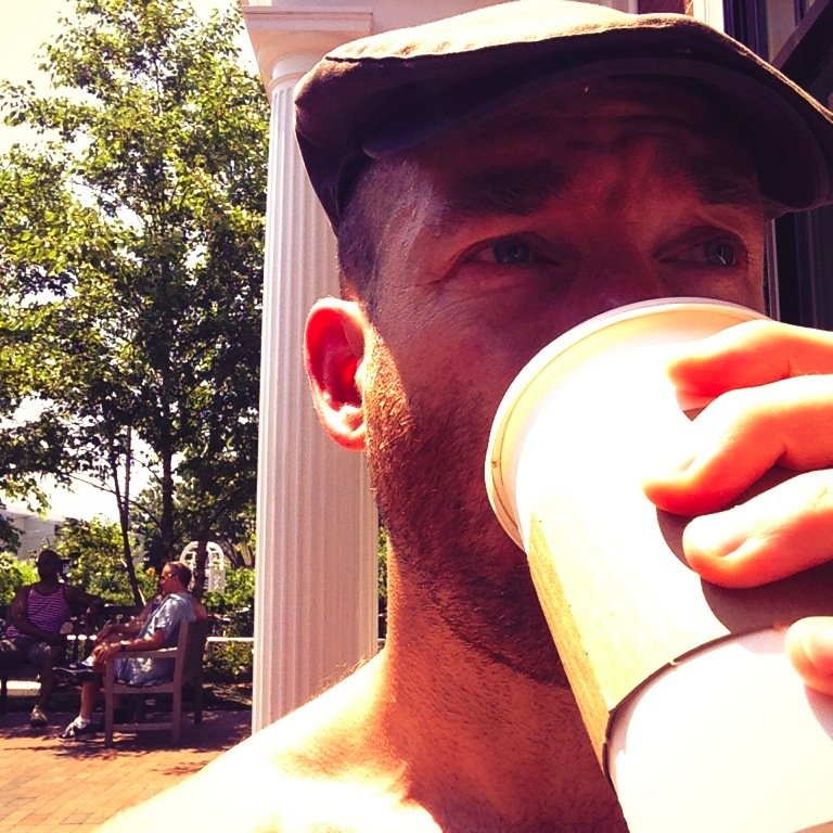 Gay Jewish Male, born in Philly (Yo!), raised in the 'burbs. Moved west to seek my fame and fortune but I'm back... Don't believe a word of it; it's all true!