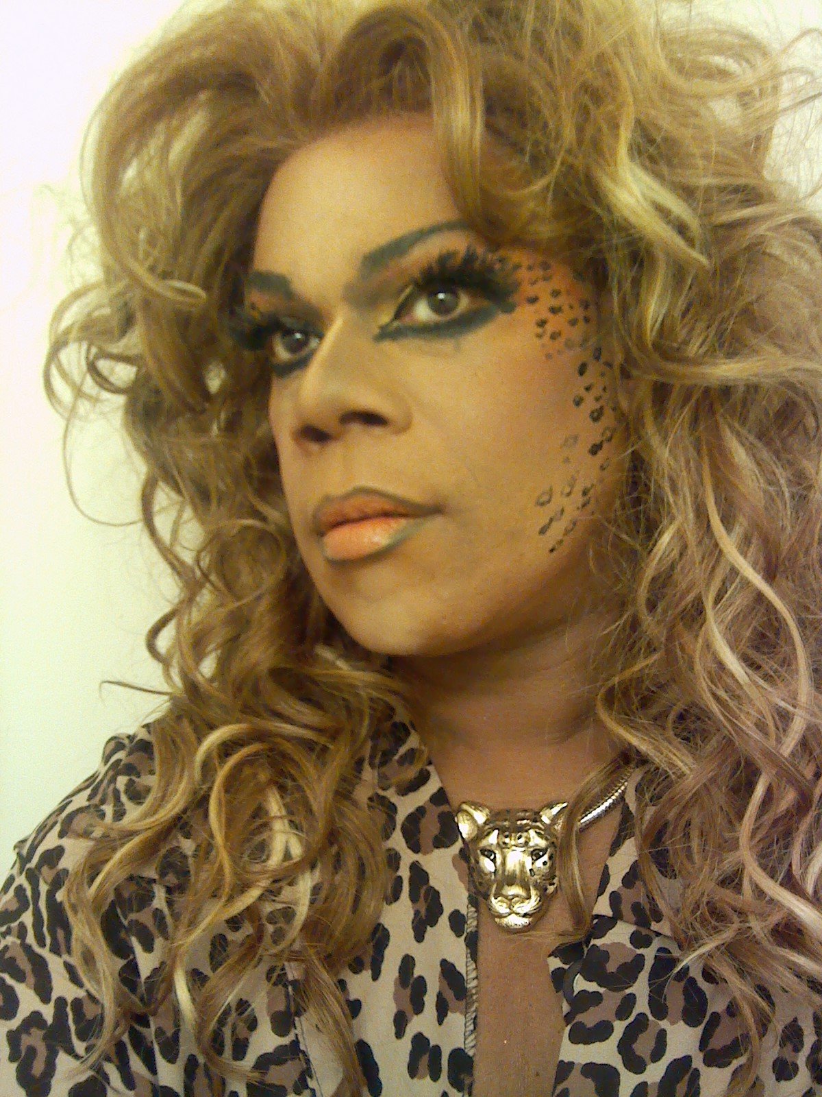 cosmicstevi's profile picture. stevi starfyre,dcs most unique drag queen and artist and costume designer and singer