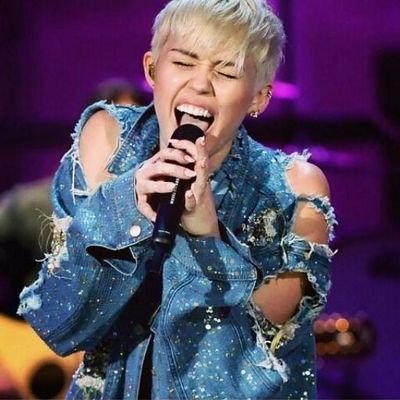 Miley Cyrus ♥♥♥
