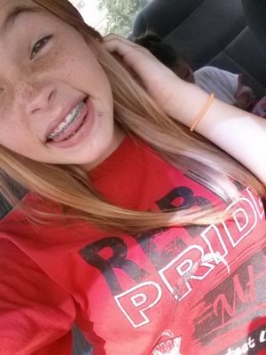 claraann17's profile picture. 