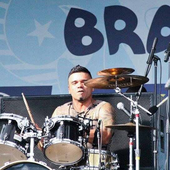 Musico,baterista,compositor, professor, bandas Swell, Music legends/Champigon, Amanita, Durango,Toca NZ, Leões de Judah, kalango beach, Escola de samba Renascer