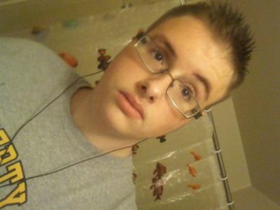 Hey y'all, I'm Preston.
I'm 19.
Gamer 
I love Gta 5.
I live in a small town.
Florida Gators
Southern 
Follow Me!!!