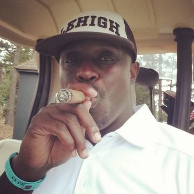 gbradl99's profile picture. Love Golf!