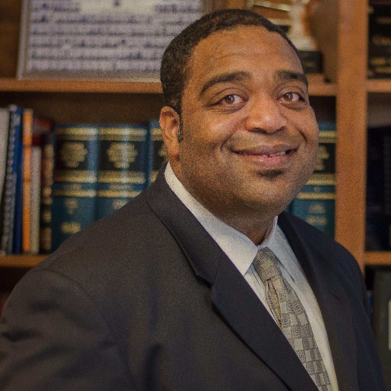 I'm Charles “Chuck” James, II, from Mobile, Alabama & a Personal Injury Attorney at @SeriousLawyers
