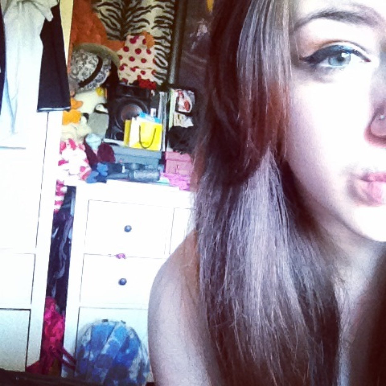 lawleypottorff_'s profile picture. Your only biggest problem is the bitch, Chloe☁️