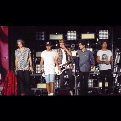 Official 1D Street Team of Washington DC! Counting down the days until the next tour! Email at official1DDC@gmail.com.