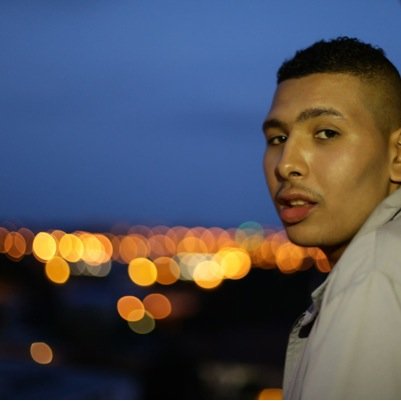 Auteur/Compositeur Rappeur/Chanteur ! Votre Future est ici ne chercher plus !
Instagram : Marouan140