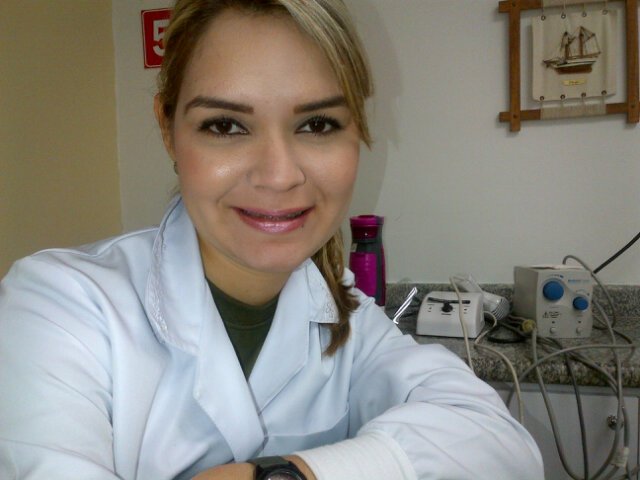 tweetyalex's profile picture. Odontologa, soy lo que debo ser cuando debo ser y con quien quiero ser #)