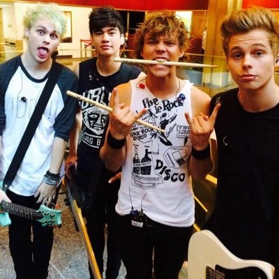 Hi❤️ I really hope your sunshine will follow you soon! You can follow @5sosimagines_11 for 5sos imagines (: we also do dms sometimes❤️