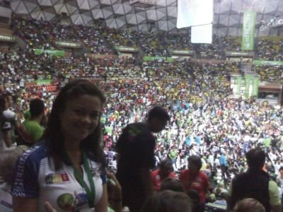 A quien conoces que le interese la nutrición de herbalife o el negocio??? avísame al 04120648632