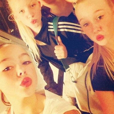 Niekie • Lady • Lucky • Flair • Amora || don't dream your life, live your dream || real friends above everything