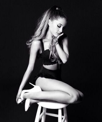 follow @lizheres if you a fan of ariana grande selena gomez justin bieber one direcrion magon