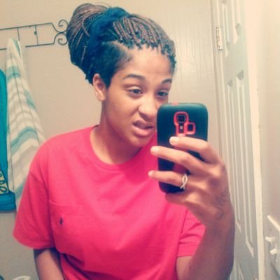 I made my name amelia shine✨✨ because thats juss what ima do make that button switcharoo..