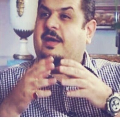 شخص متيم بك ي اميري ي تاج روؤسنا فقط اعشقكك ❤️ ل