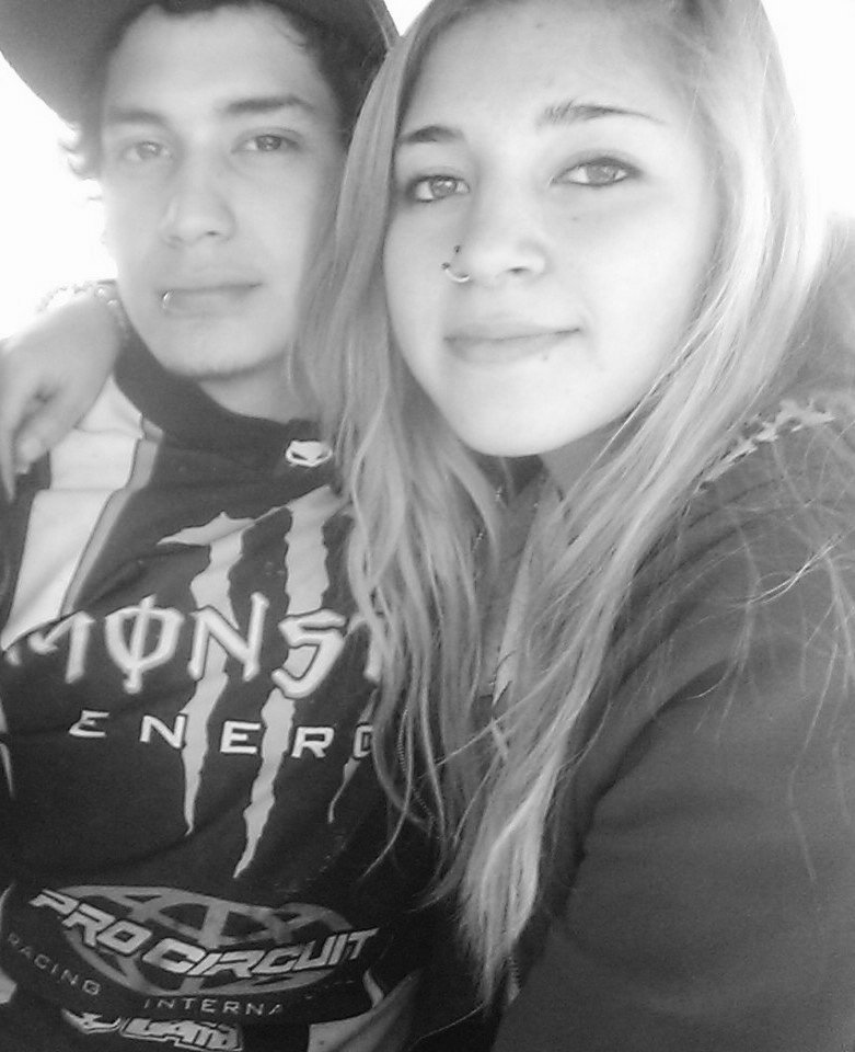 Abby • 16 años • carp • Sierra Grande  Mi novio me ama muchisisisimo ♡