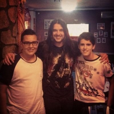 juanmalp_22's profile picture. Del 99,toco el saxofon y no hay nada mejor que el futbol.22