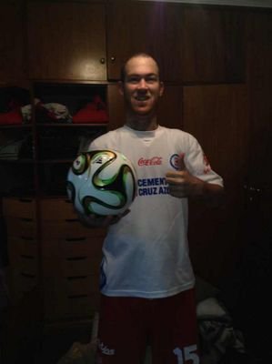 Amante del Fútbol y la Música...!!