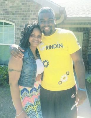 J_D_225's profile picture. #UA17...