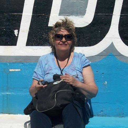 BeatrizNely's profile picture. Argentina anti K quiero mi país libre,soy mamá amo a los animales,tratando de ser feliz,Soy del signo de  Capricornio, Cumplo el 24 de Diciembre