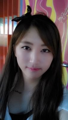 새로운 사람을 만나고 그 사람에게서 무언가를 배워나가는 것을 좋아하는 사람
설직한 성격이 장점인사람
대한민국의 뚜렷한 사계절을 최대한 느끼고 잘 적응하며 계절대로 감정이 풍부한 사람
공포 스릴러나 사랑과전쟁같은 마음이 복잡하게 만드는 것보단,  러브스토리를 좋아하는 사람