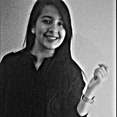 ❝ Chata, Anciosa , Lesa, Linda, Palhaça, Louca, Feeia, Amiga, Dramática, Irritante, Sincera , Irônica, Ciumenta... Menos perfeita ❞            @ClubeFollowBack