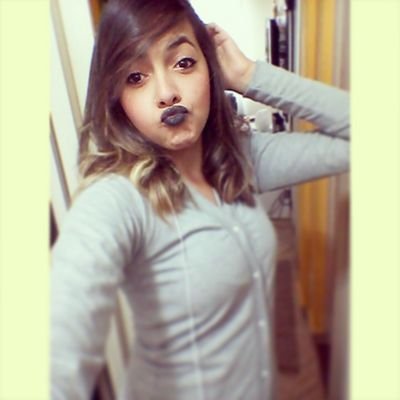 S2 *---*