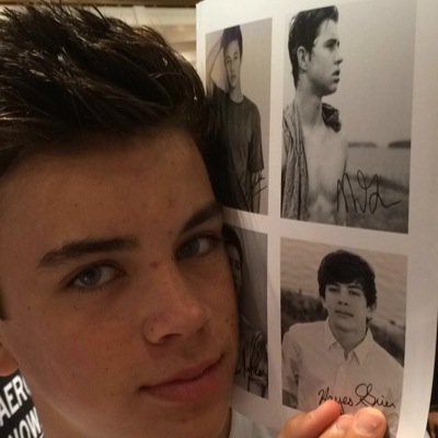 hayesssbaee's profile picture. In love with a boy named hayes grier. ◻sider jacob/12 on 6/24/14