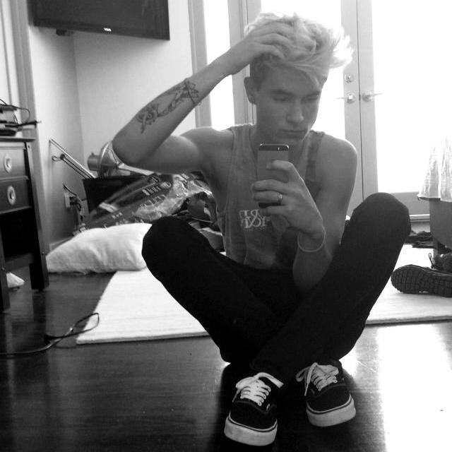 KikiLawleyPH's profile picture. I make videos and stuff