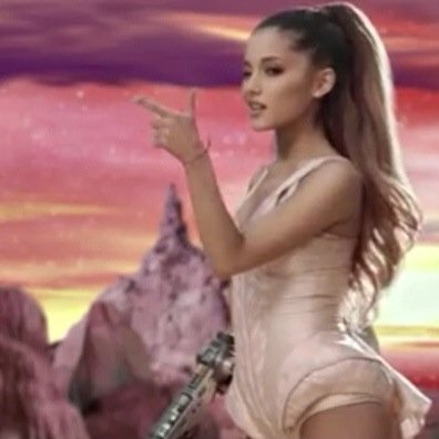 yourmomariana's profile picture. im here to drag bitches