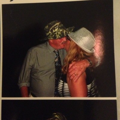 fleurdisa12's profile picture. 