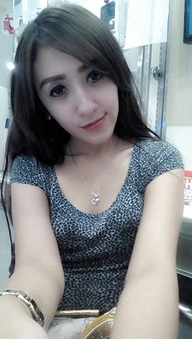 rhianatnat's profile picture. may god always makes me a pious woman aamiin and Deolivo Milanino is heart's