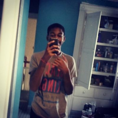 Cofounder of sN gaming 
sN roster: VorTexx_sN, Skizzy_sN(me), hysteria_sN, caillou_sN
