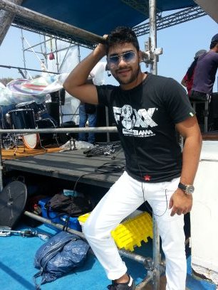 Hughvenezuela's profile picture. Gozo del lo logre.. Músico en formación, Puerto La cruz.. Venezolano Orientalito, Líder y integrante de la agrupación musical BIJARI...