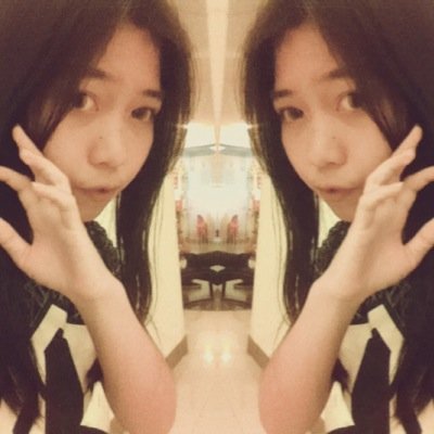 My name is Arirat Butphan 
My nicname is AUM
SAISEXX'X UBON  
Line : @AUM_MEST  
Facebook : Arirat butphan