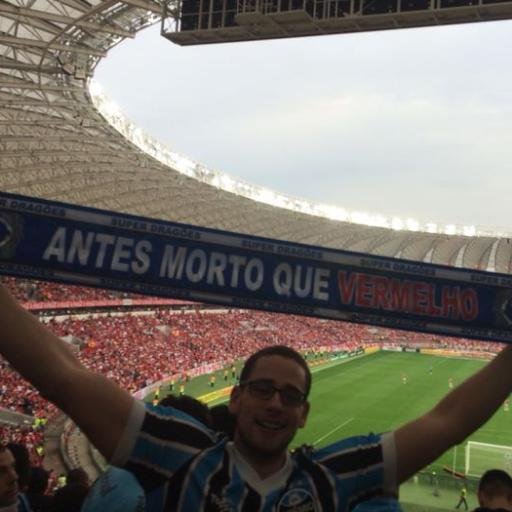 EU SOU DO GRÊMIO, E JÁ NÃO ME IMPORTA NADA!