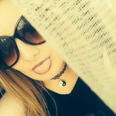 simone_bieber15's profile picture. Heyaaaa baes follow me mwahhh lol