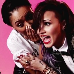 HEY DEMI YOU PICKED THE WRONG LOVA