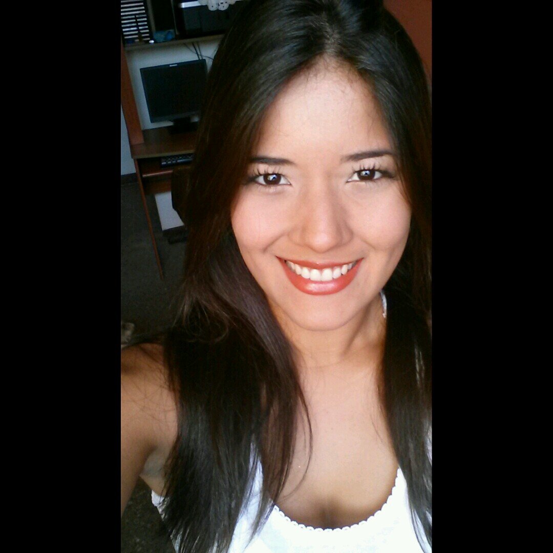 ArelysF_C's profile picture. Ingeniero Geofísico