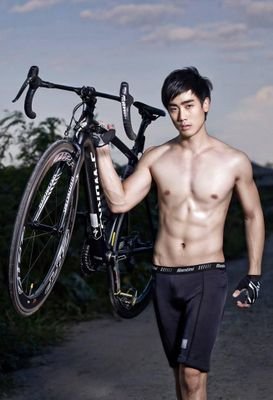 สมุนไพร enjoy เพื่อผู้ชาย แข็ง อึด ทน 1 กระปุก 60 แคปซูล 490 บาท สนใจติดต่อได้