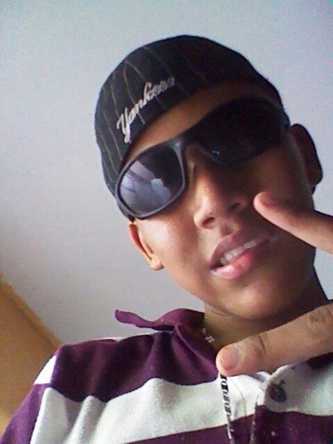 1b233e67f0c8478's profile picture. 