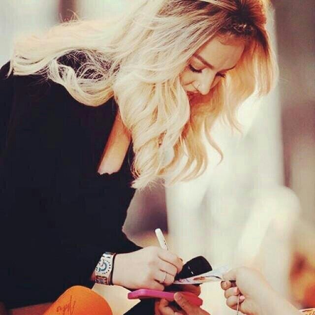 ❤ † ∞1/4 Little Mix||Single||Ask http://t.co/ac7ubTnyWQ