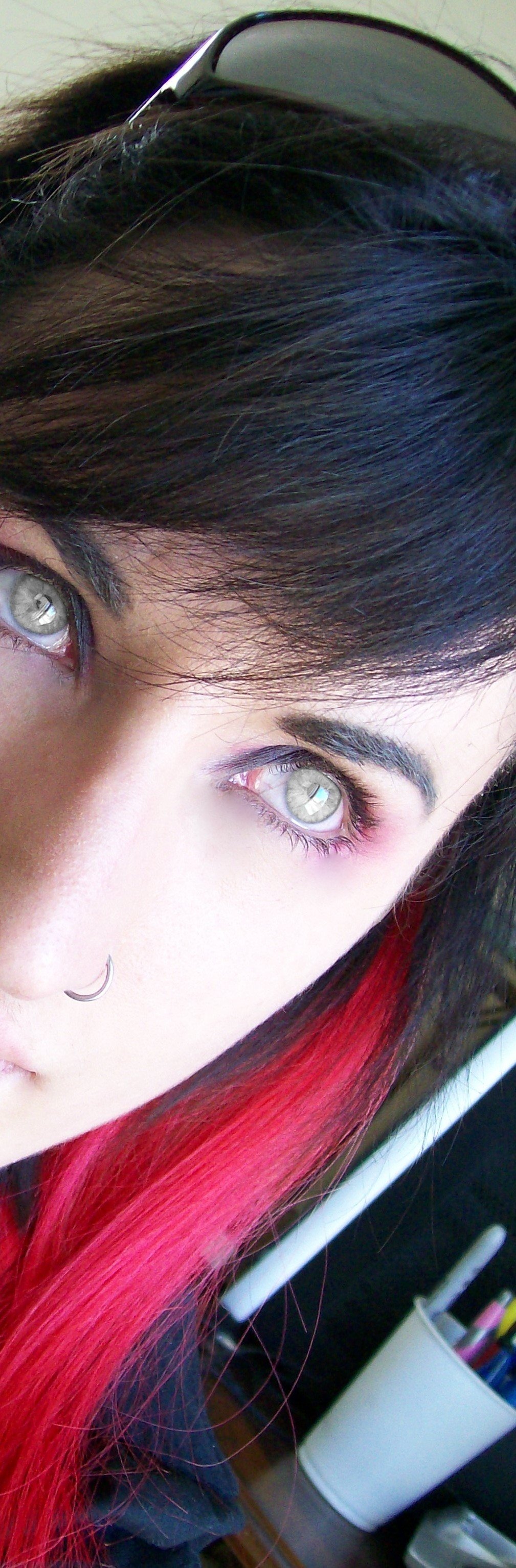 Artist, realist, Nintendo lover, collector, neuroscience, metal