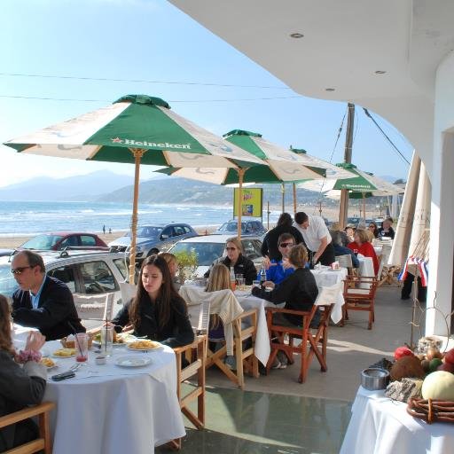 Restaurant Puntamai, Bienvenidos todos a Maitencillo-Chile
Av.del Mar #1366 Maitencillo
email:restaurantpuntamai@gmail.com