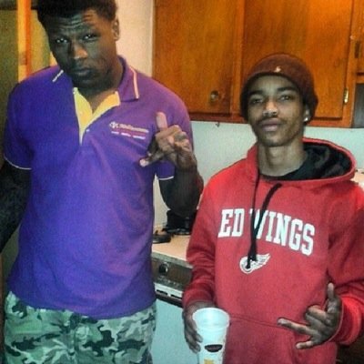 Rip SchoolCraft Kagee lord that was my lil Cousin ! JoyRd Darkside Employed: FairlaneTownCenter 18 . Fewturenaires Fmoi @__bandos__